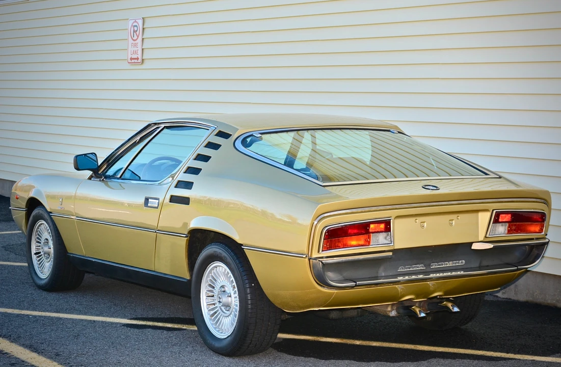 1972 Alfa Romeo Montreal - Image 11 of 31
