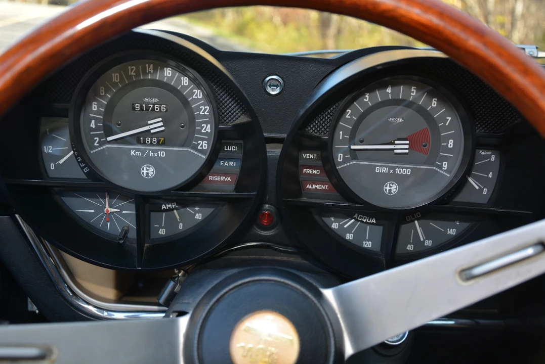 1972 Alfa Romeo Montreal - Image 19 of 31