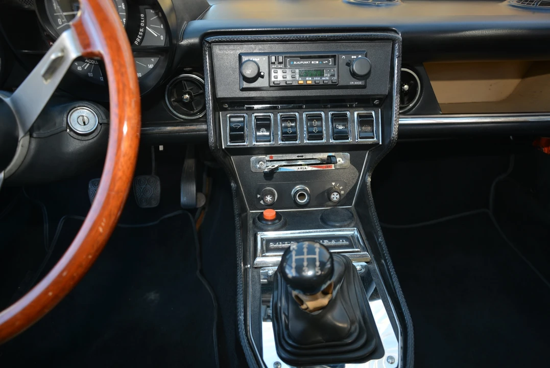 1972 Alfa Romeo Montreal - Image 20 of 31