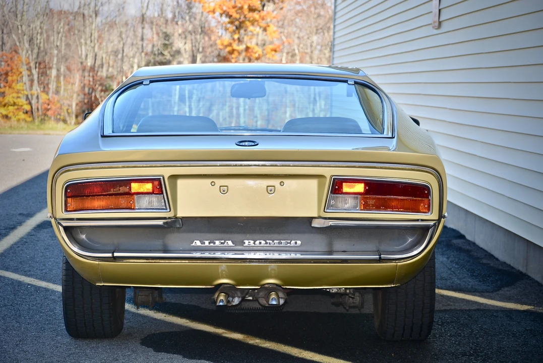 1972 Alfa Romeo Montreal - Image 12 of 31