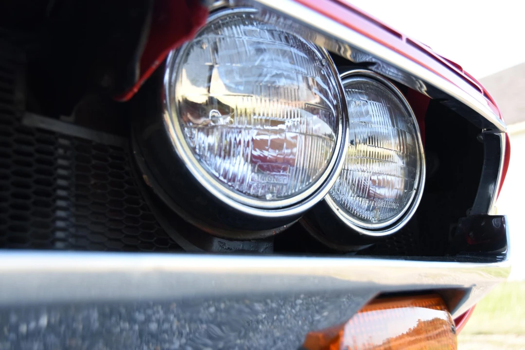 1972 Alfa Romeo Montreal - Image 30 of 31