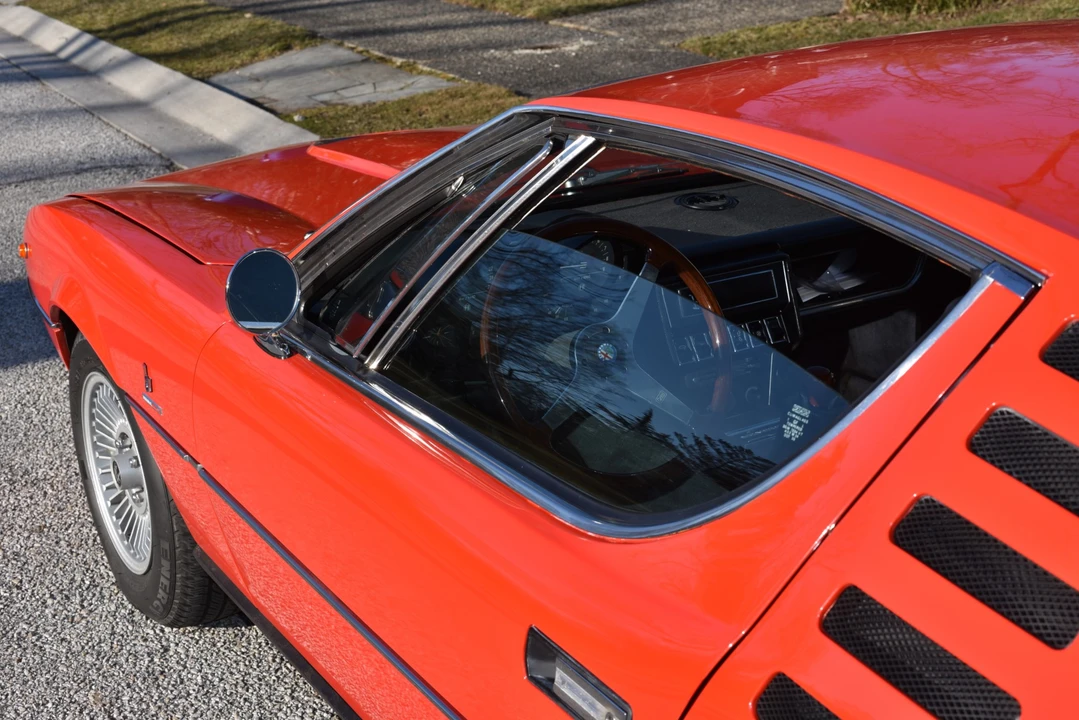 1972 Alfa Romeo Montreal - Image 24 of 31