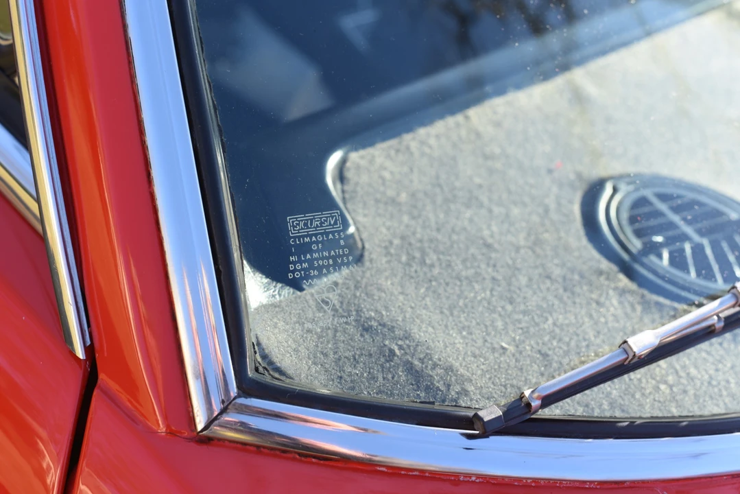 1972 Alfa Romeo Montreal - Image 14 of 31