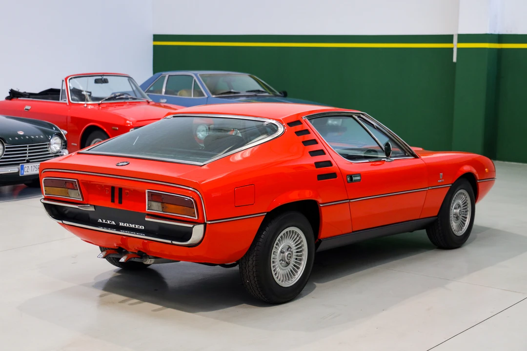 1972 Alfa Romeo Montreal - Image 8 of 31