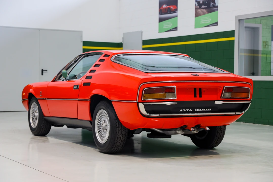 1972 Alfa Romeo Montreal - Image 11 of 31
