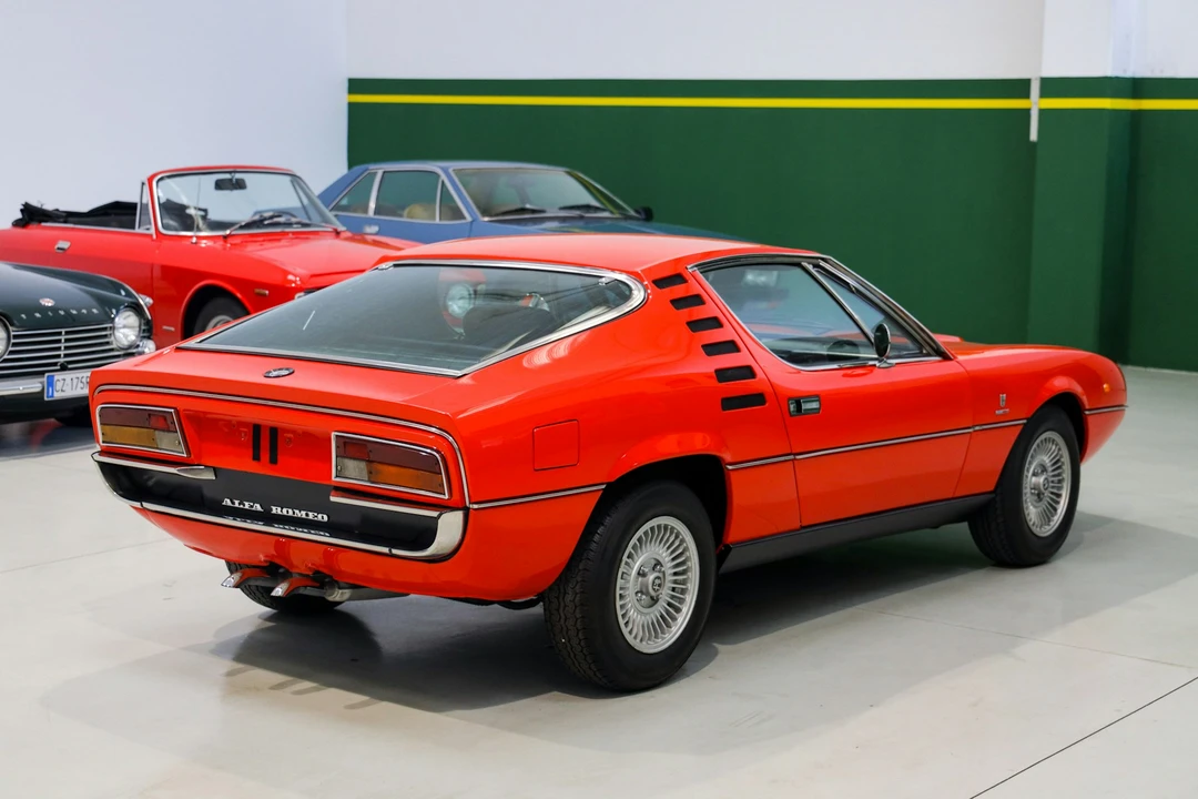 1972 Alfa Romeo Montreal - Image 15 of 21