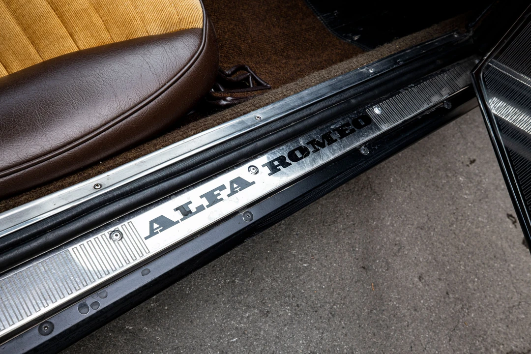 1972 Alfa Romeo Montreal - Image 30 of 31