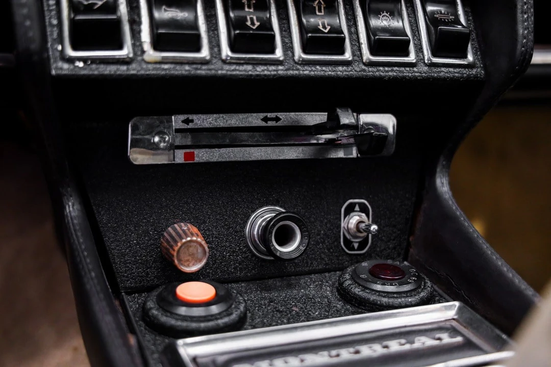 1972 Alfa Romeo Montreal - Image 29 of 31
