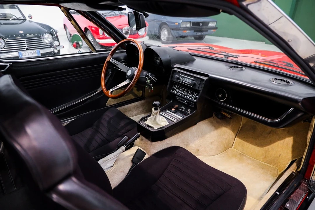 1972 Alfa Romeo Montreal - Image 17 of 31