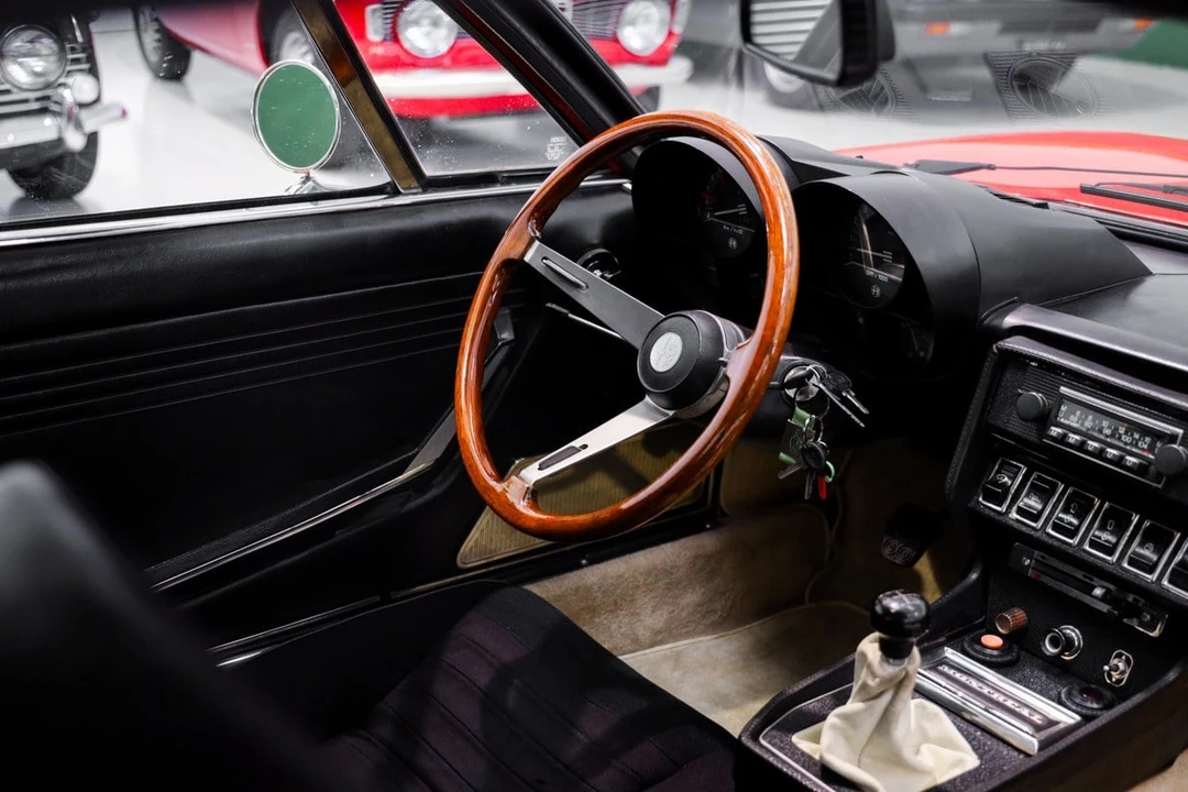 1972 Alfa Romeo Montreal - Image 18 of 31