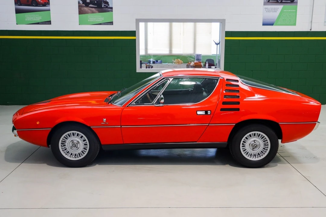 1972 Alfa Romeo Montreal - Image 12 of 31
