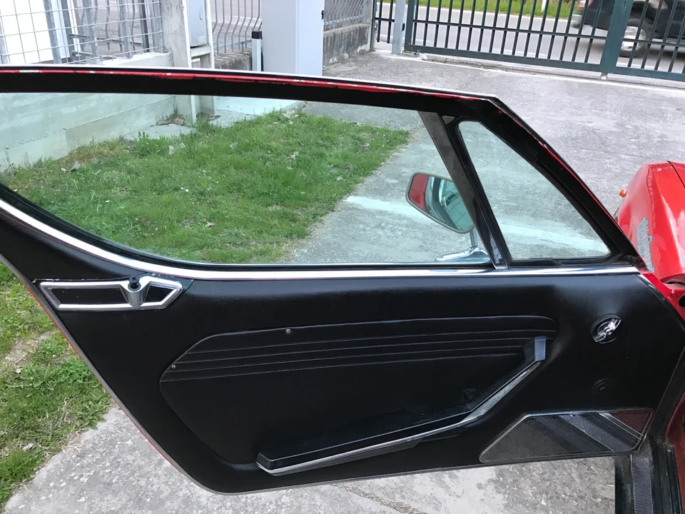 1972 Alfa Romeo Montreal - Image 27 of 31