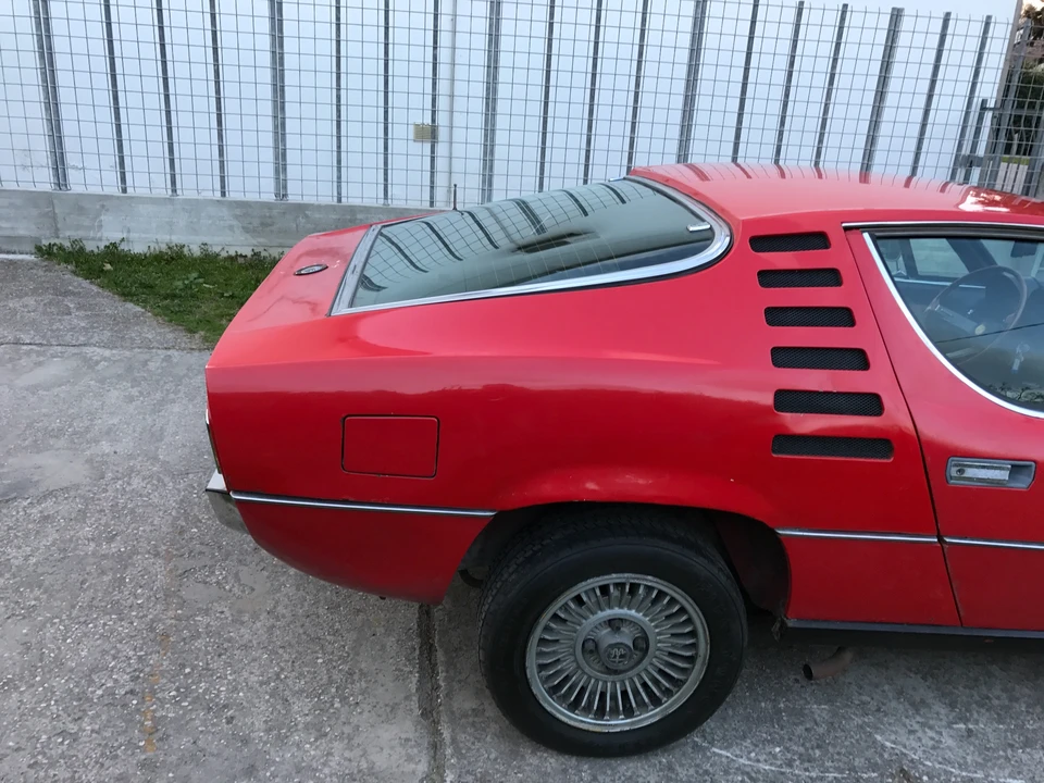 1972 Alfa Romeo Montreal - Image 22 of 31