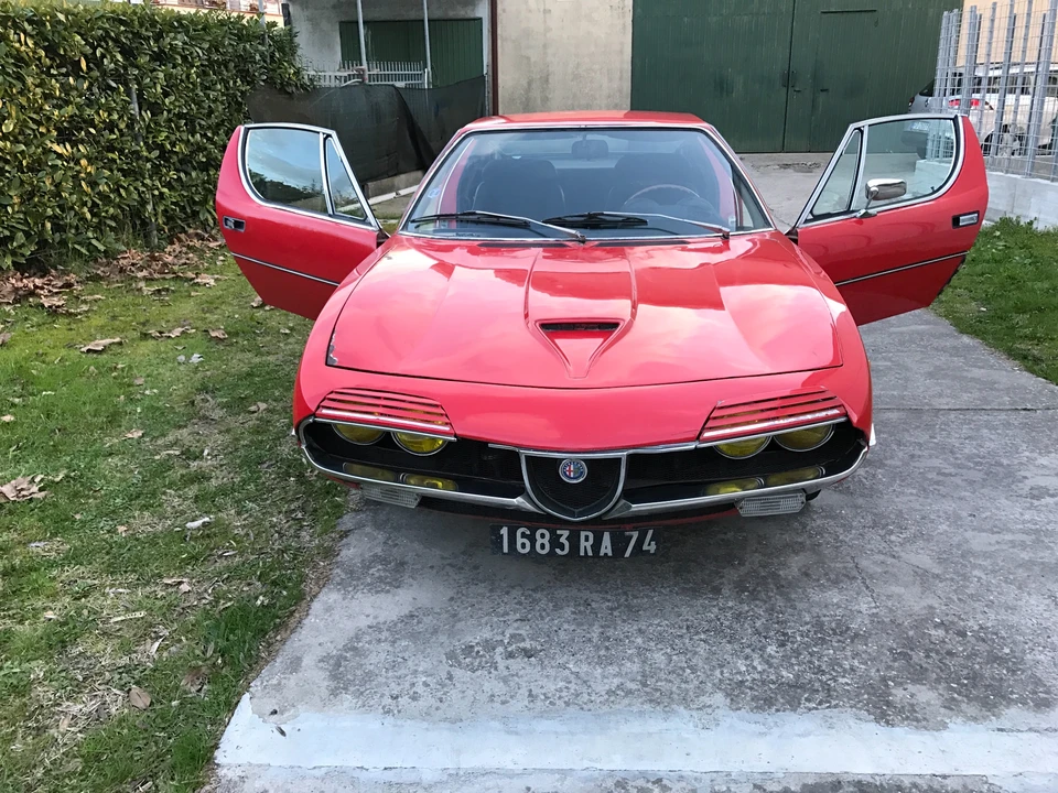 1972 Alfa Romeo Montreal - Image 10 of 31