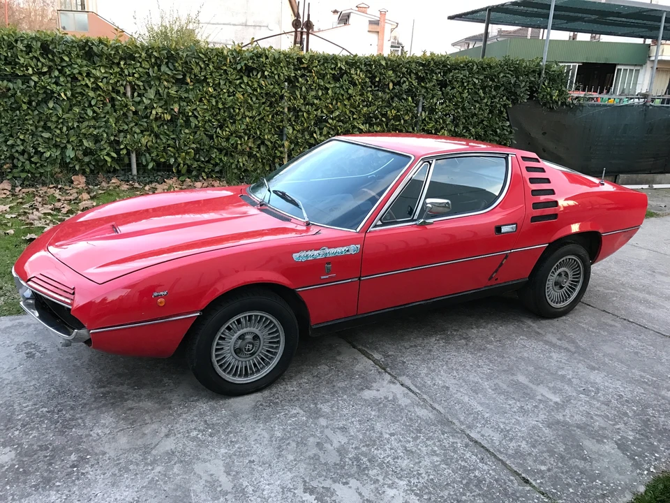 1972 Alfa Romeo Montreal - Image 8 of 31