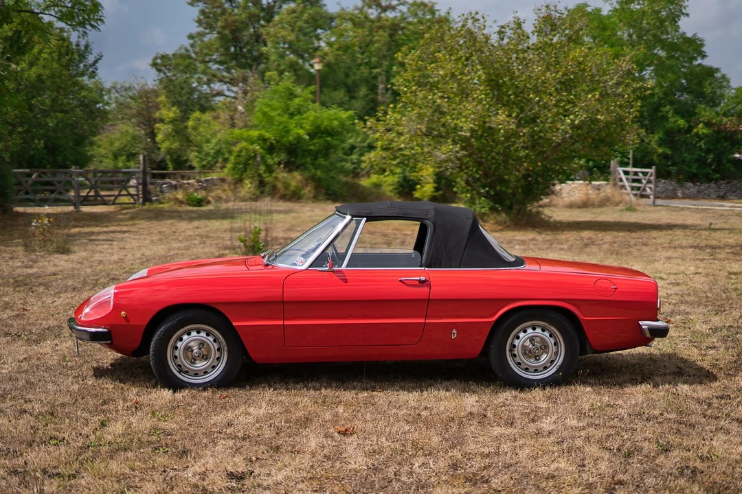 1972 Alfa Romeo Series 2 - Image 29 of 30