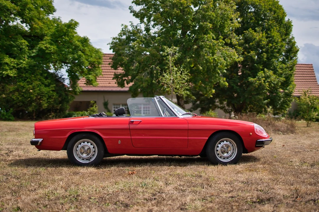 1972 Alfa Romeo Series 2 - Image 13 of 30