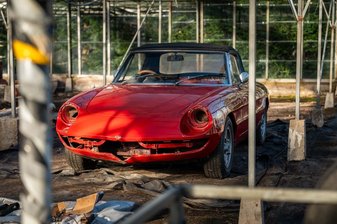 1973 Alfa Romeo Series 2 - Image 2 of 30