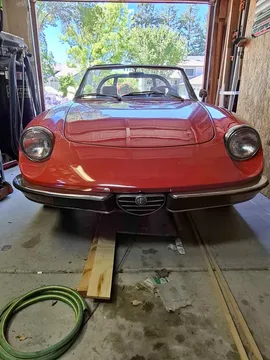 1972 Alfa Romeo Spider Veloce Convertible 2D