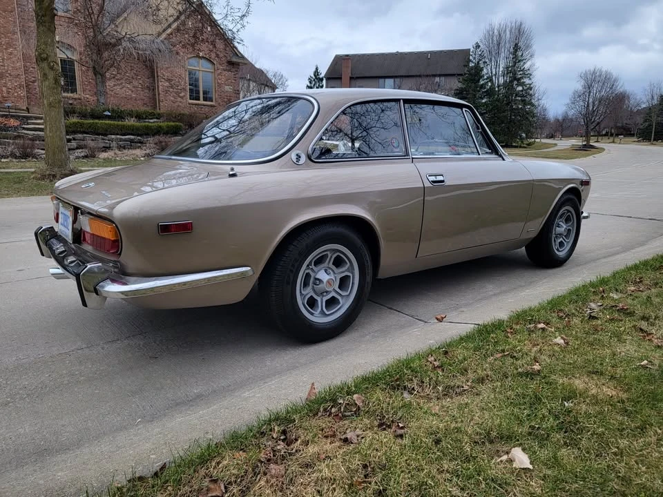 1972 Alfa Romeo 2000 GT Veloce - Image 3 of 18