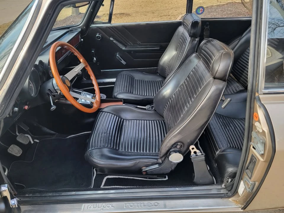 1972 Alfa Romeo 2000 GT Veloce - Image 12 of 18