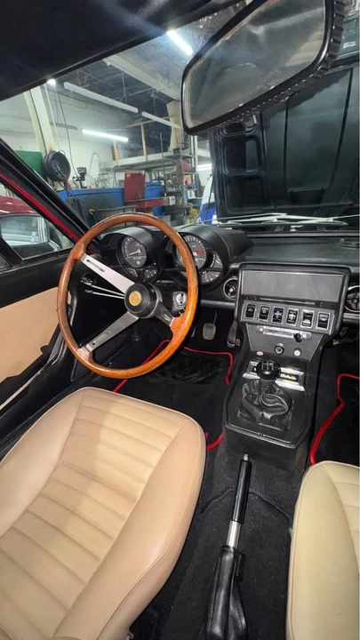 1972 Alfa Romeo Montreal - Image 18 of 19