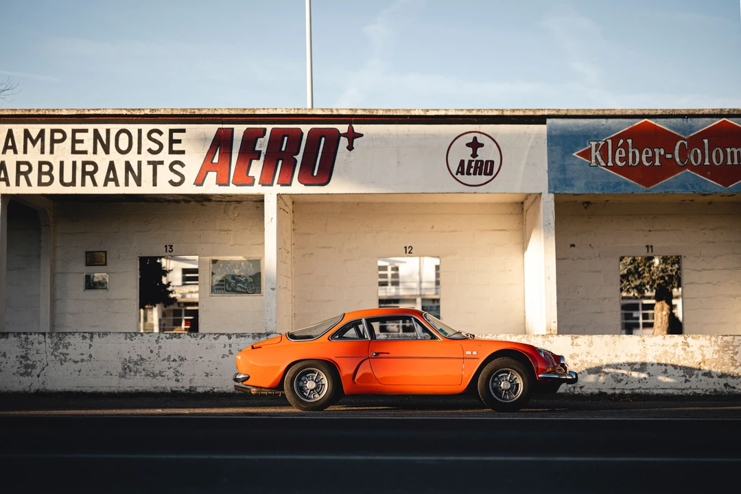 1972 Alpine - Image 3 of 31