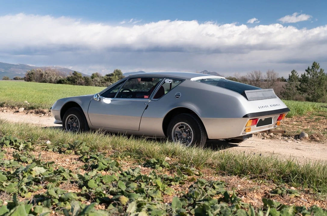 1972 Alpine - Image 16 of 30