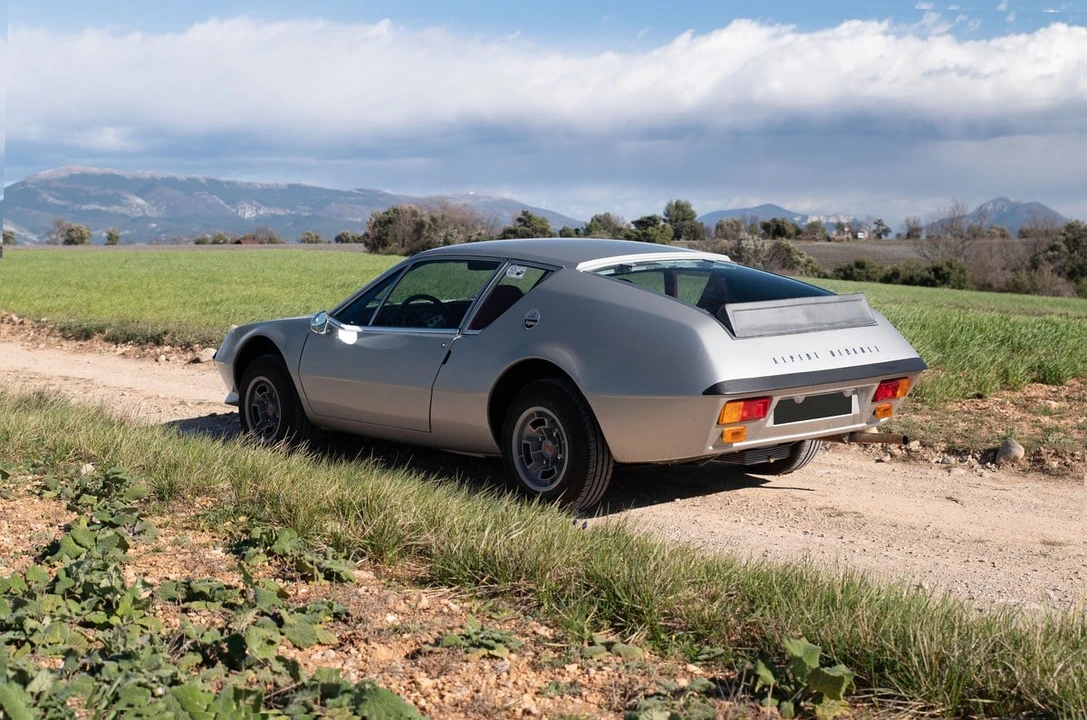 1972 Alpine - Image 17 of 30