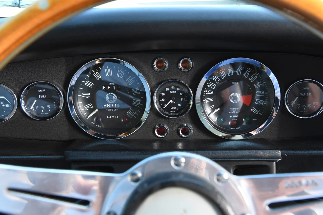 1972 Aston Martin DBS V8 - Image 8 of 31
