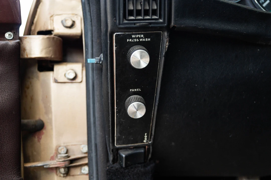 1972 Aston Martin DBS V8 - Image 18 of 31