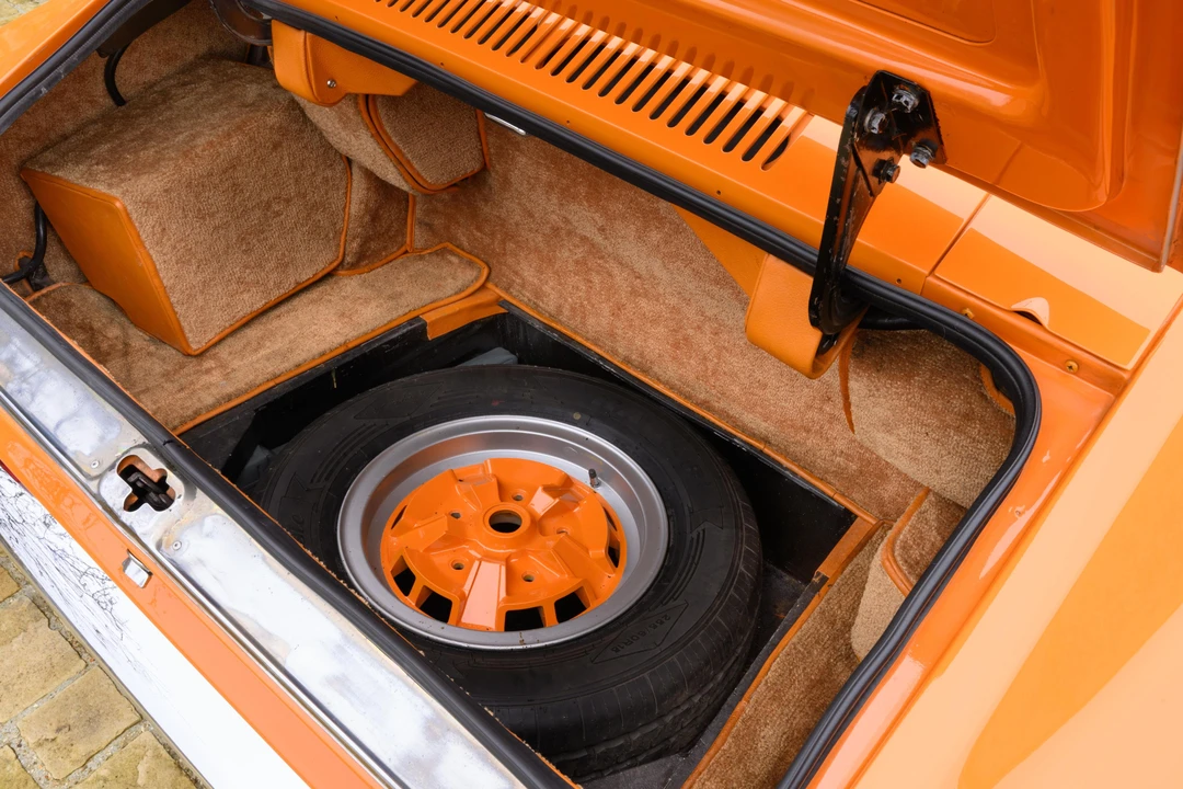 1972 Aston Martin AM V8 - Image 22 of 31