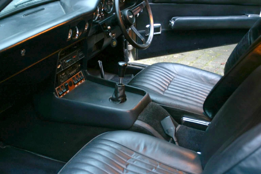 1972 Aston Martin AM V8 - Image 2 of 5