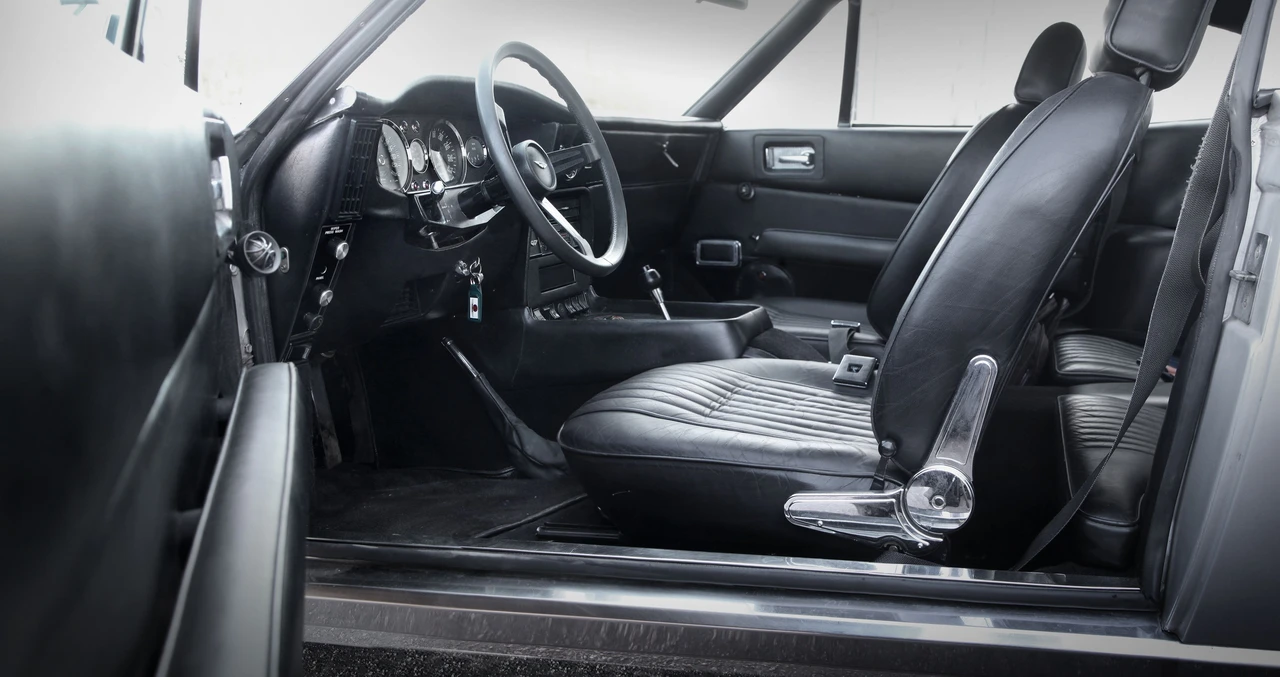 1972 Aston Martin AM V8 - Image 8 of 24