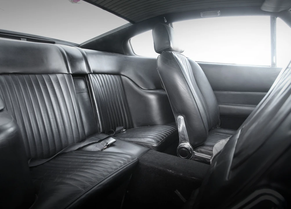 1972 Aston Martin AM V8 - Image 9 of 24