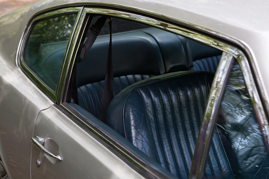 1972 Aston Martin AM V8 - Image 9 of 30