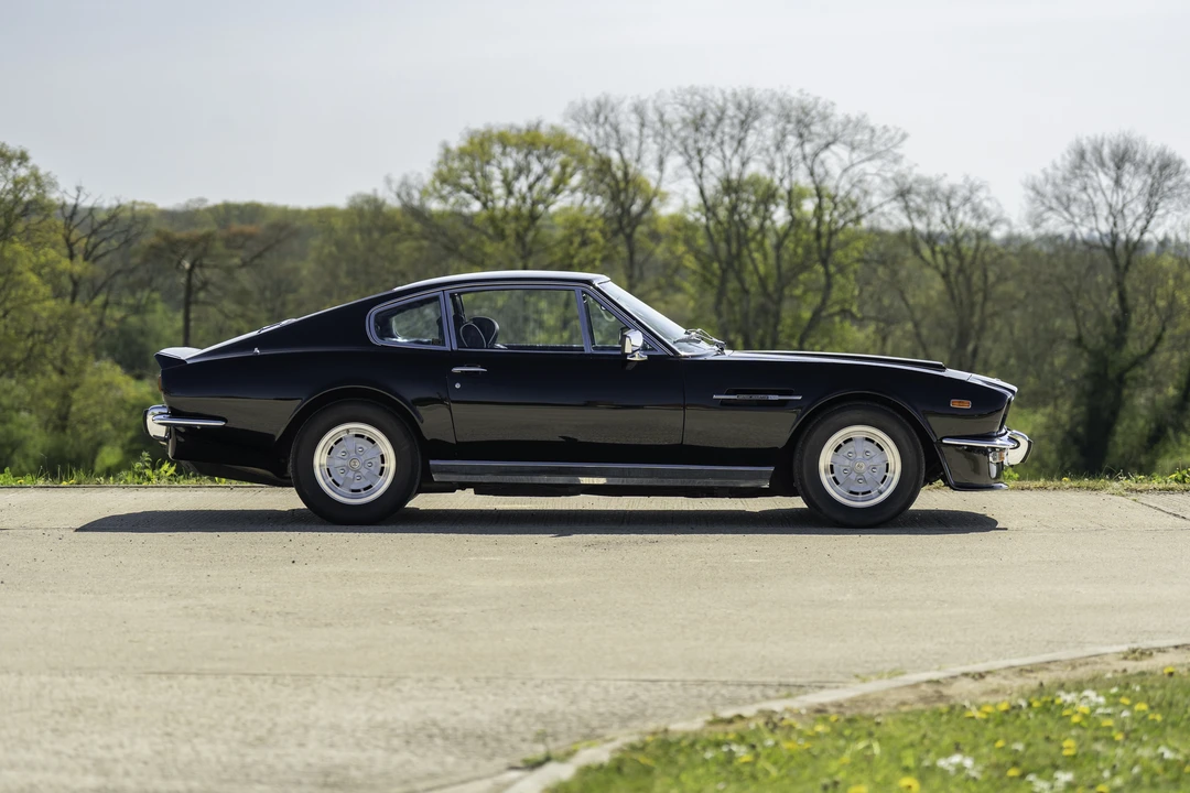 1972 Aston Martin AM V8 - Image 9 of 31
