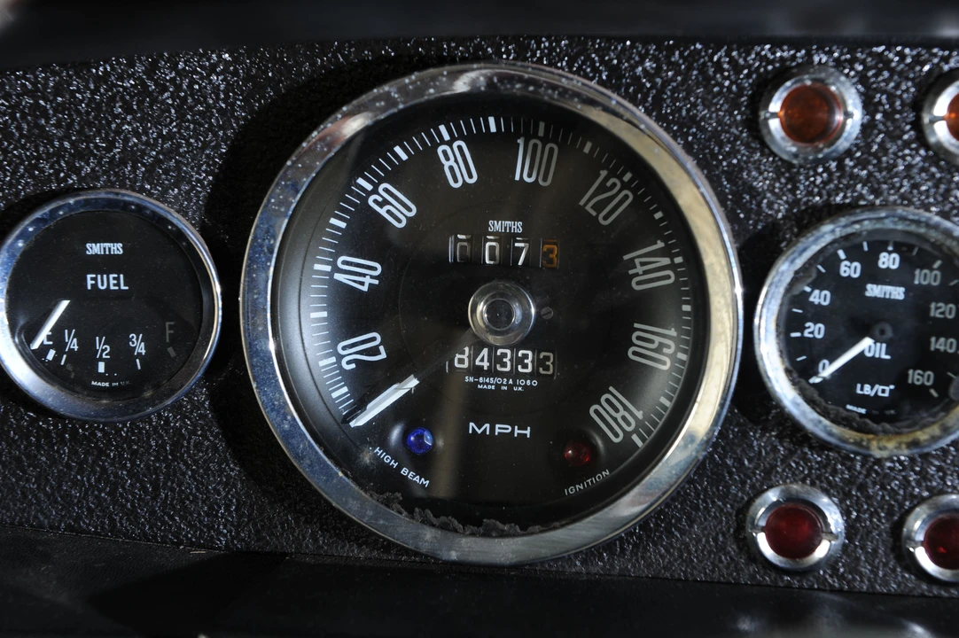 1972 Aston Martin DBS V8 - Image 8 of 11