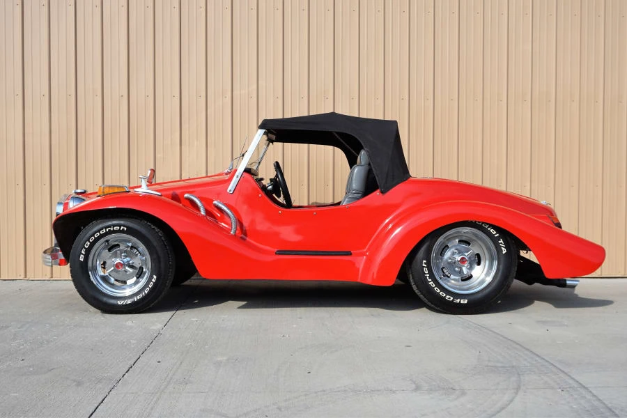 1972 Stutz Blackhawk - Image 2 of 5