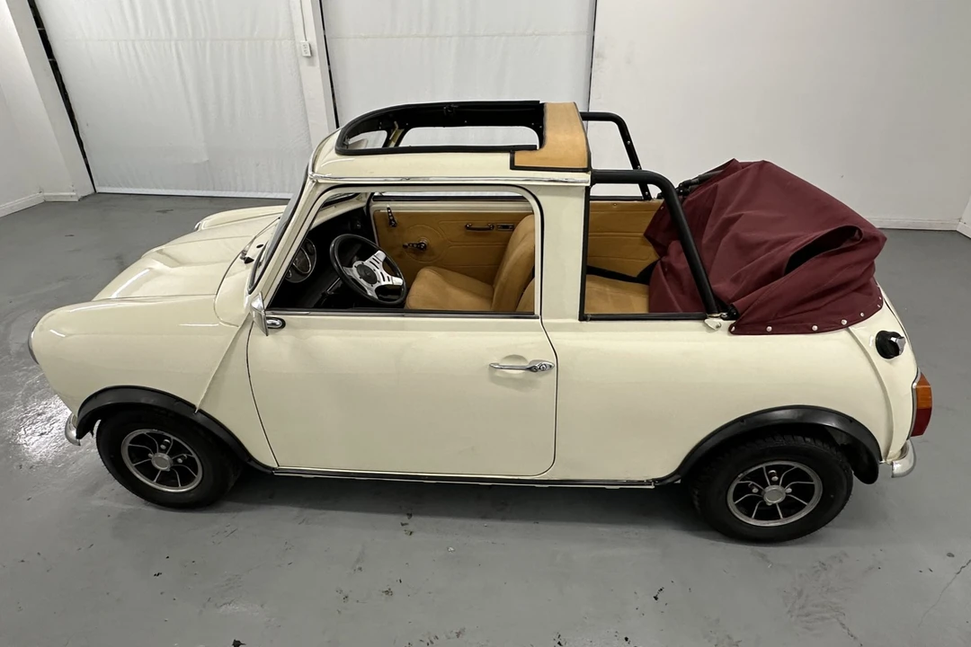 1972 Mini Mini Mark III - Image 2 of 31