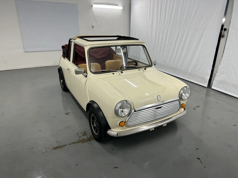 1972 Mini Mini Mark III - Image 11 of 31