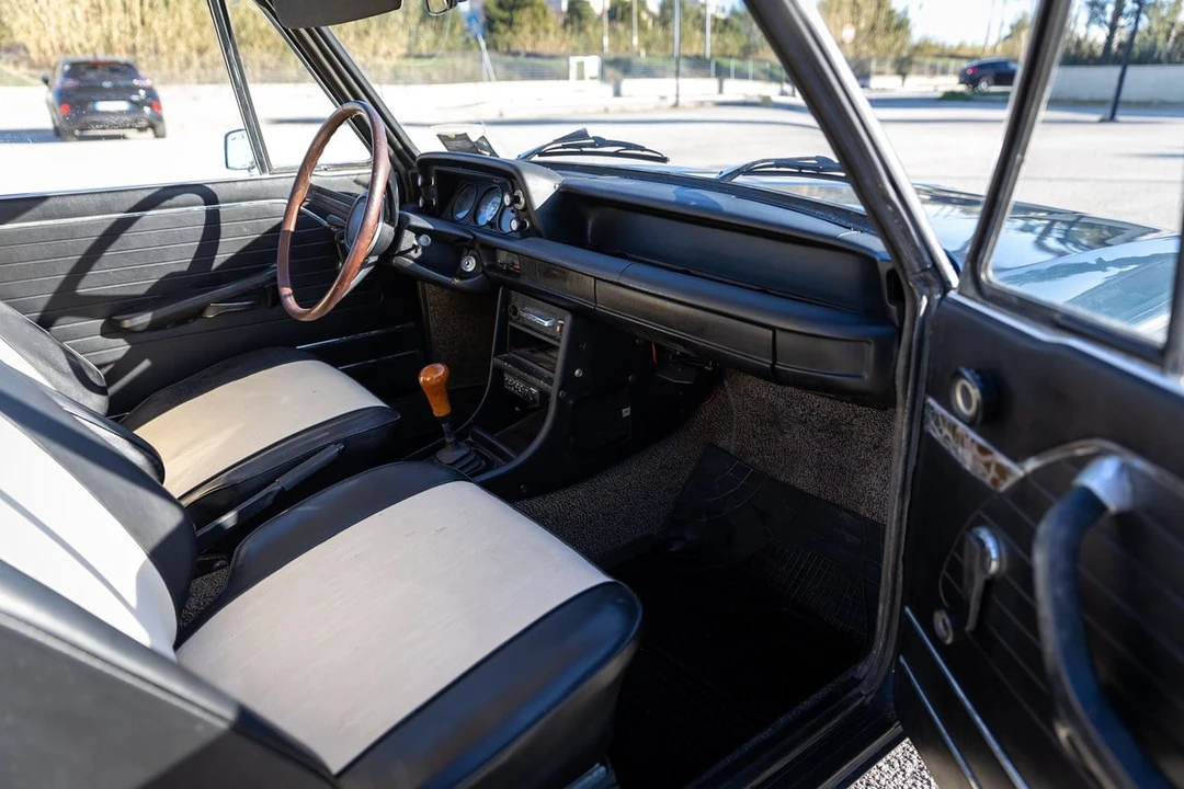 1972 BMW 1600 & 1602 - Image 15 of 30