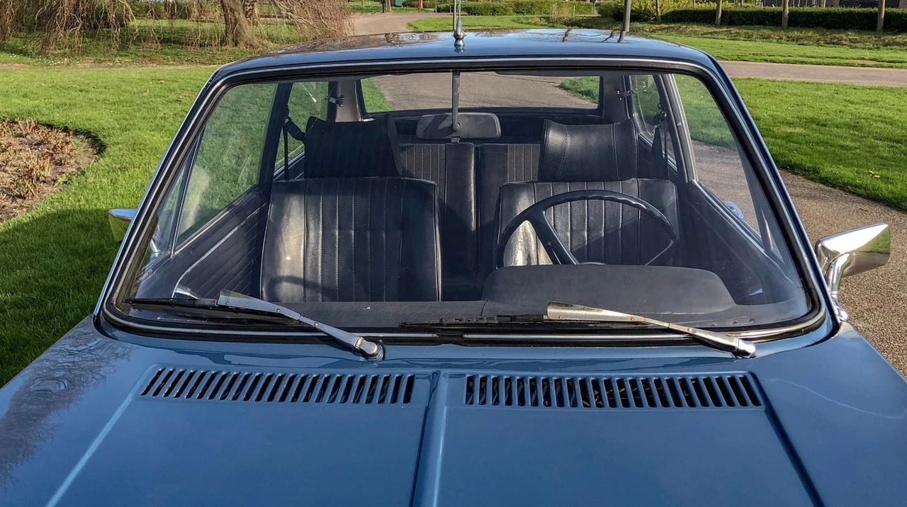 1972 BMW 2002 - Image 30 of 31