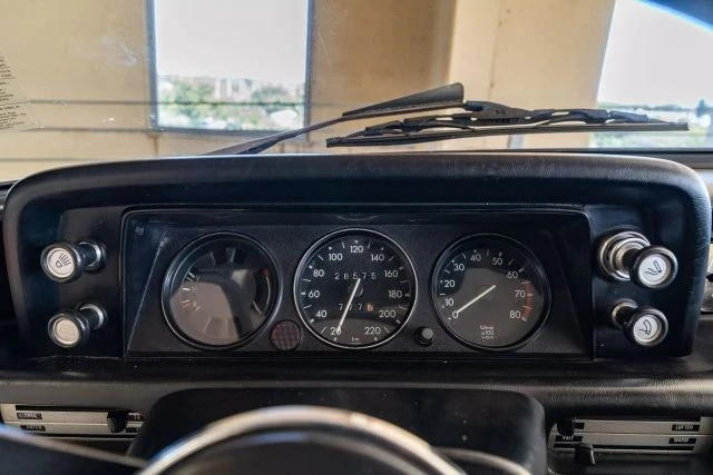 1972 BMW 2002tii - Image 6 of 12