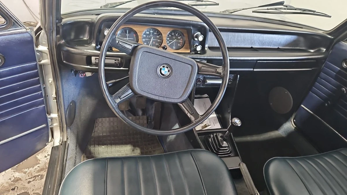1973 BMW 2002 - Image 10 of 30