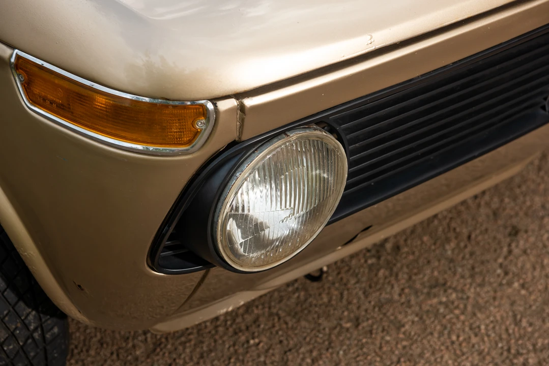 1972 BMW 2002 - Image 11 of 31