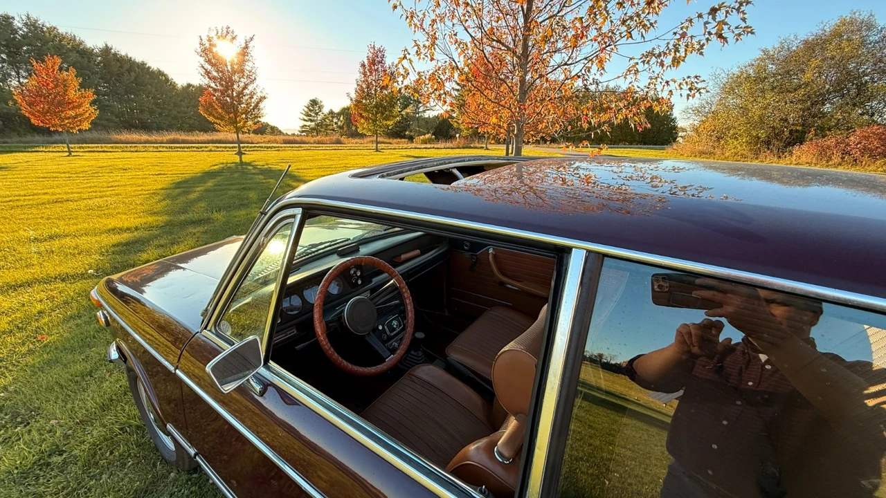 1972 BMW 2002 - Image 10 of 17