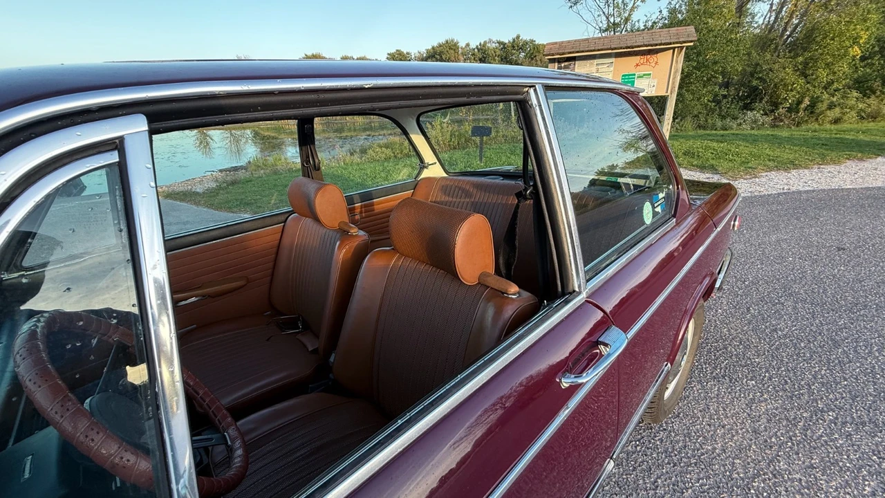 1972 BMW 2002 - Image 2 of 17