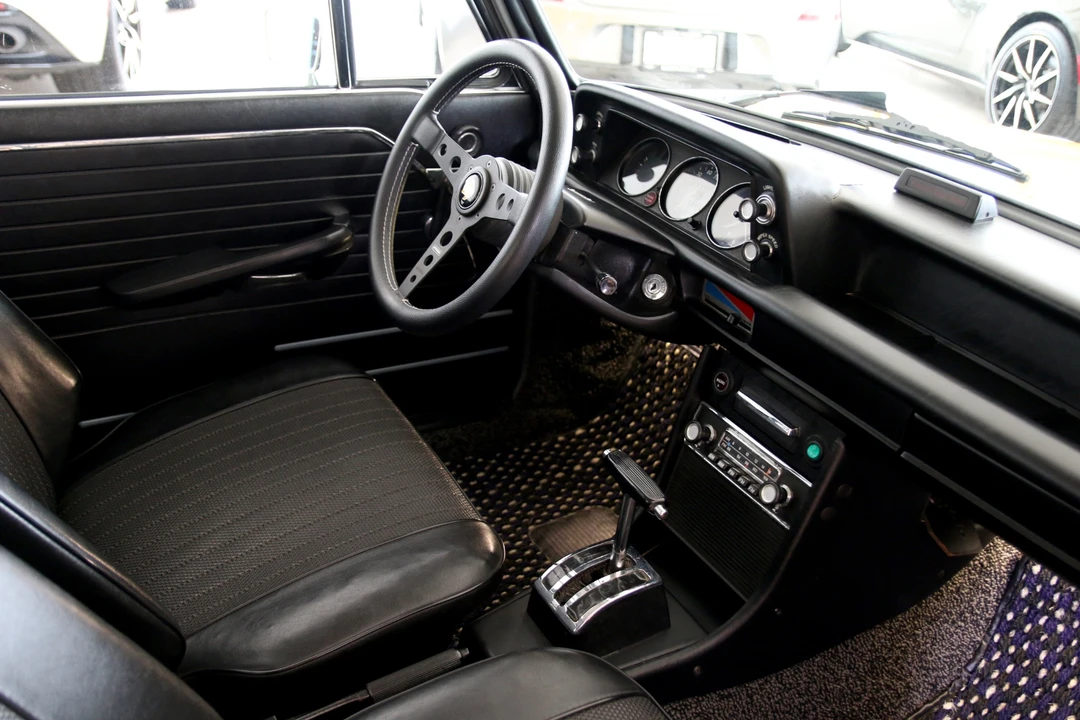 1972 BMW 2002 - Image 17 of 31
