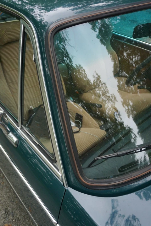 1972 BMW 2002tii - Image 14 of 31